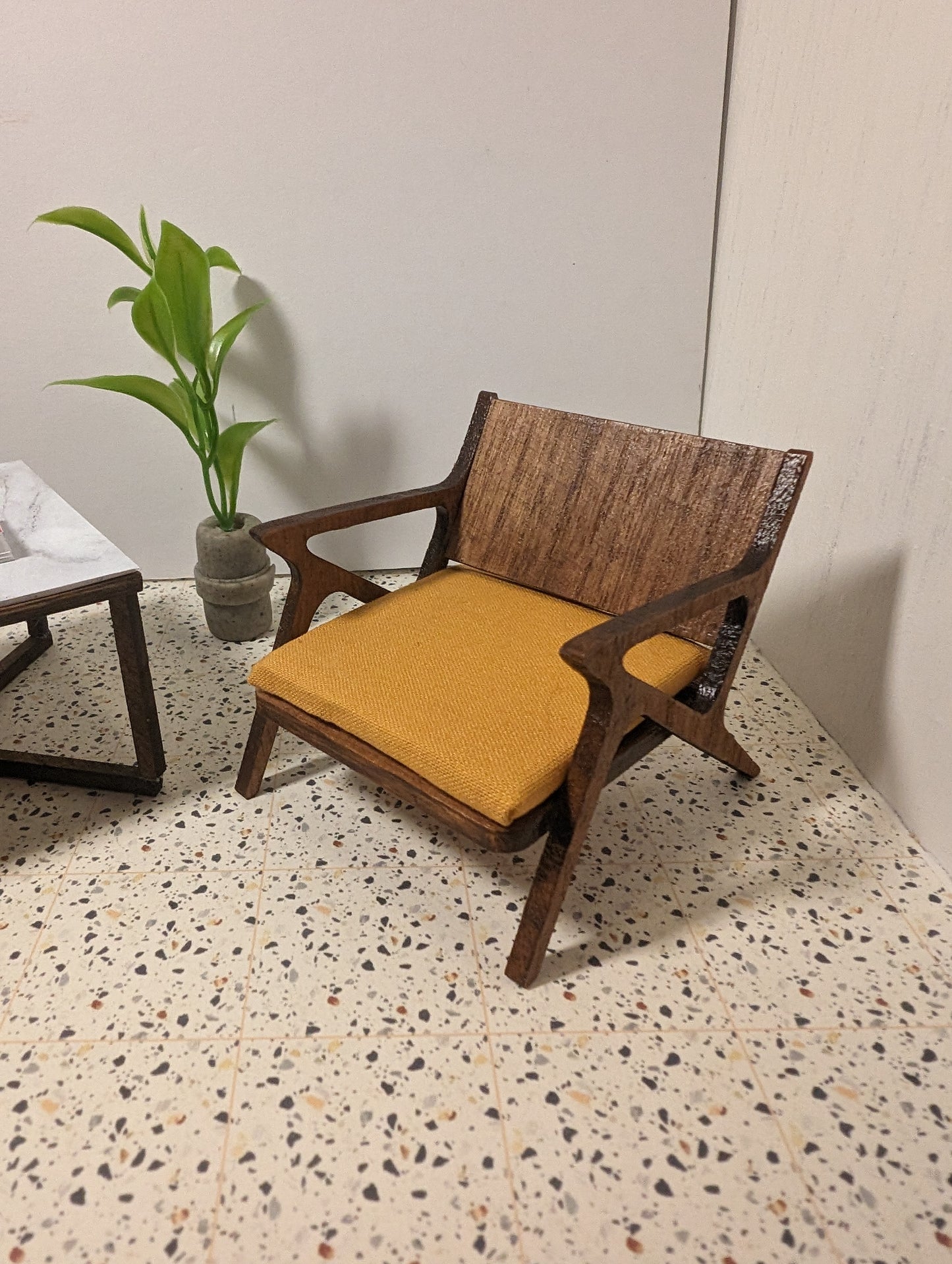 Gunlocke Style Chair -  Miniature 1:12 scale