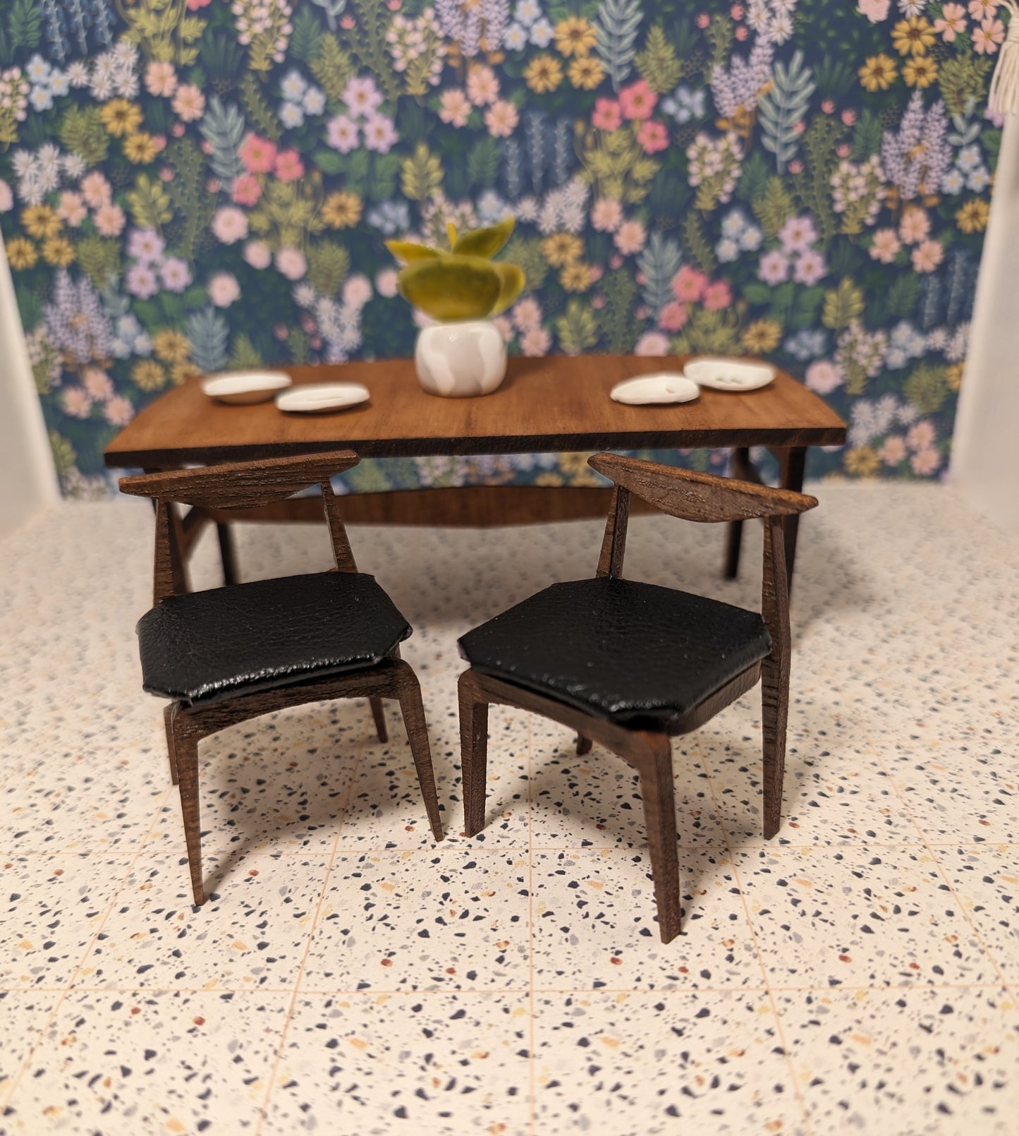 Cowhorn Dinning Chairs with Cushion(Set of 2) - Miniature 1:12 Scale