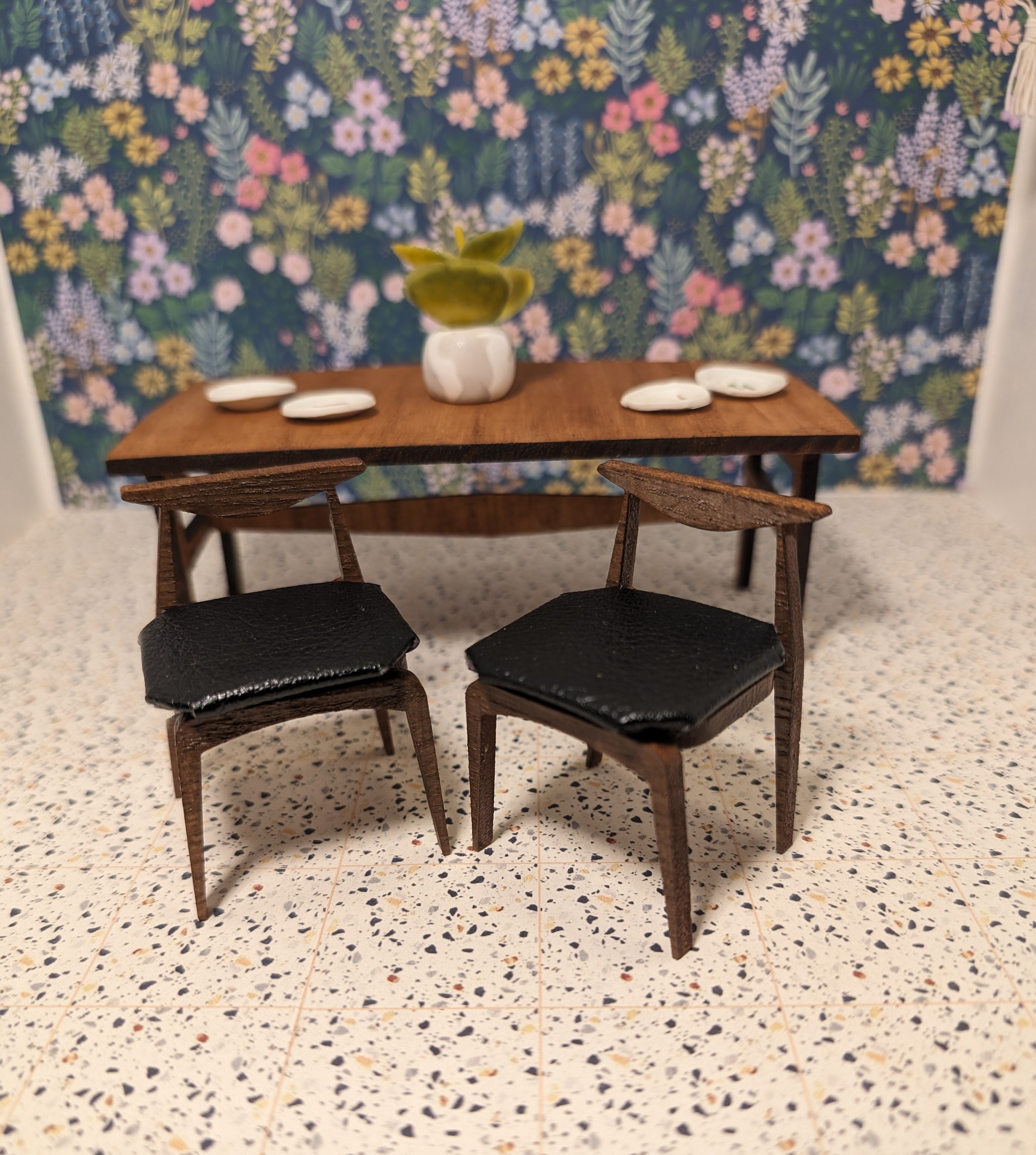 Mid Century Modern (MCM) Cowhorn Dinning Chairs with Cushion(Set of 2) - Miniature 1:12 Scale