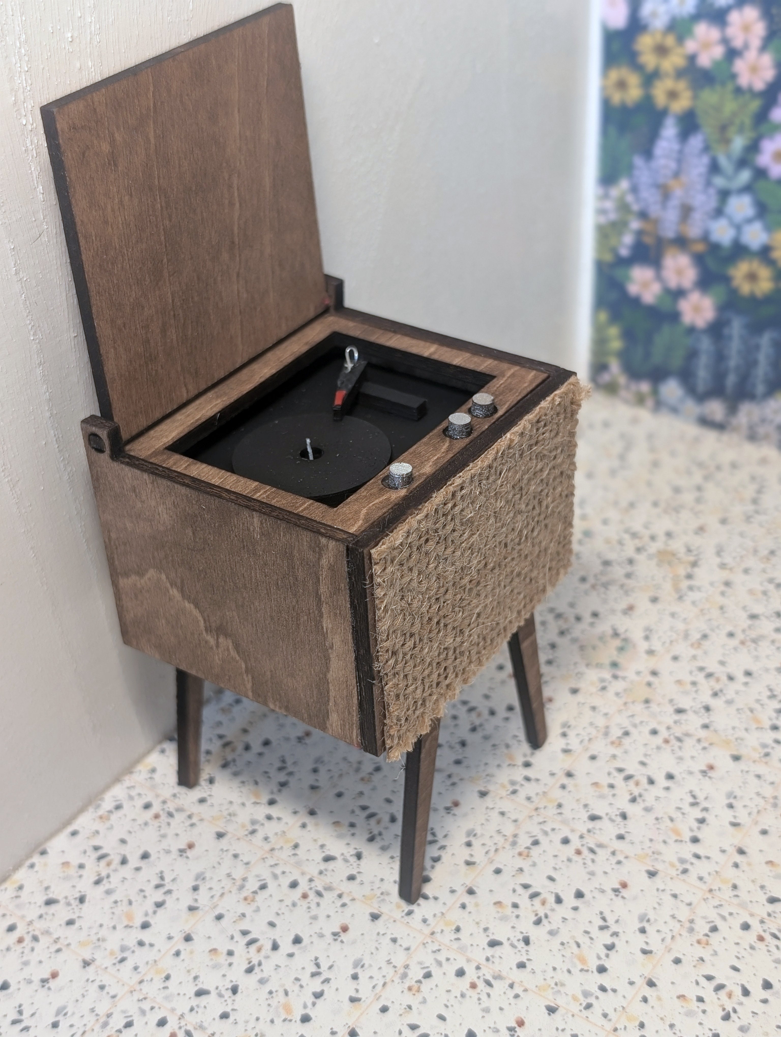Mid Century Modern (MCM) Record Player Vintage-Inspired , Retro 1:12 Scale