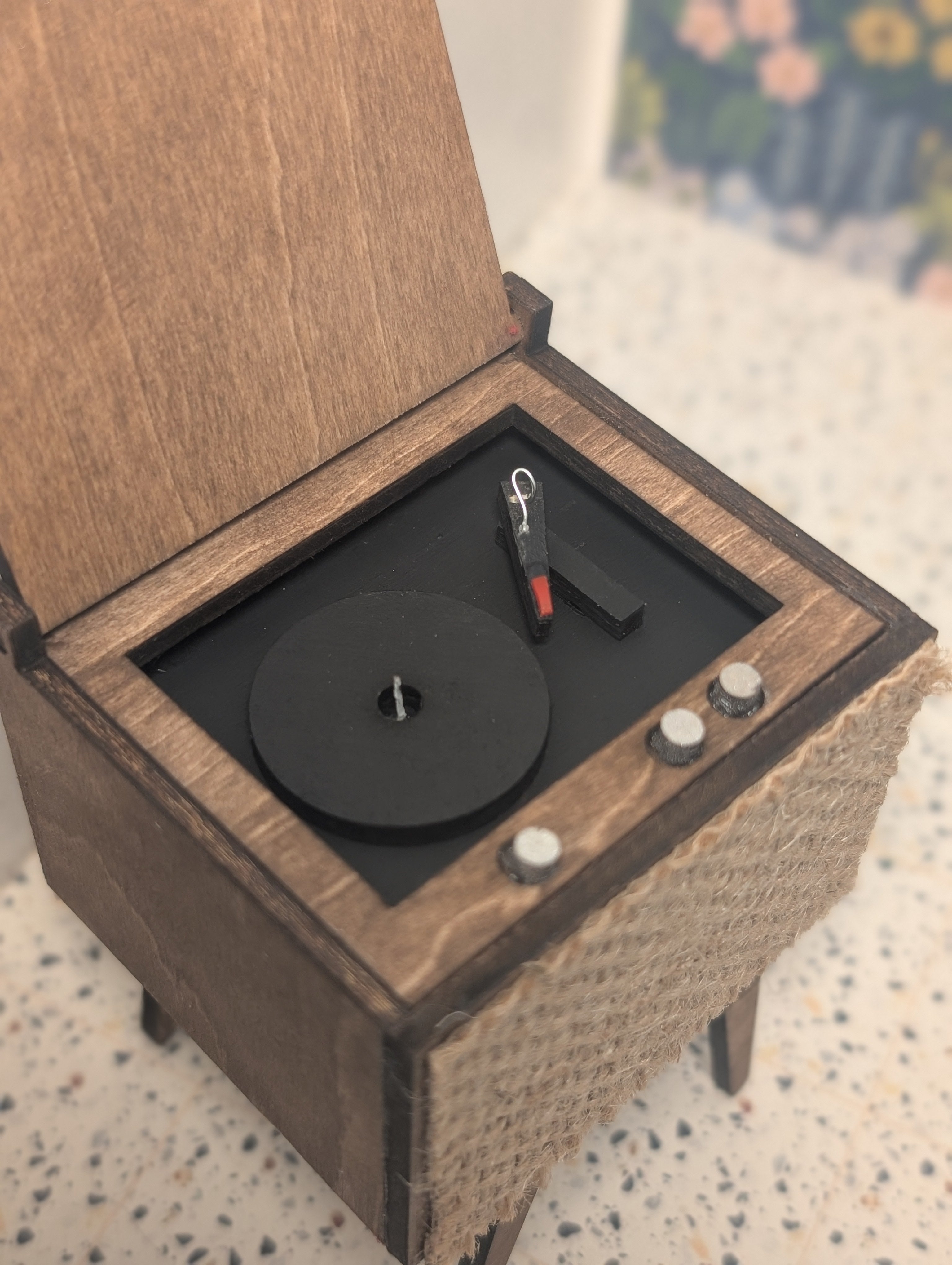 Mid Century Modern (MCM) Record Player Vintage-Inspired , Retro 1:12 Scale