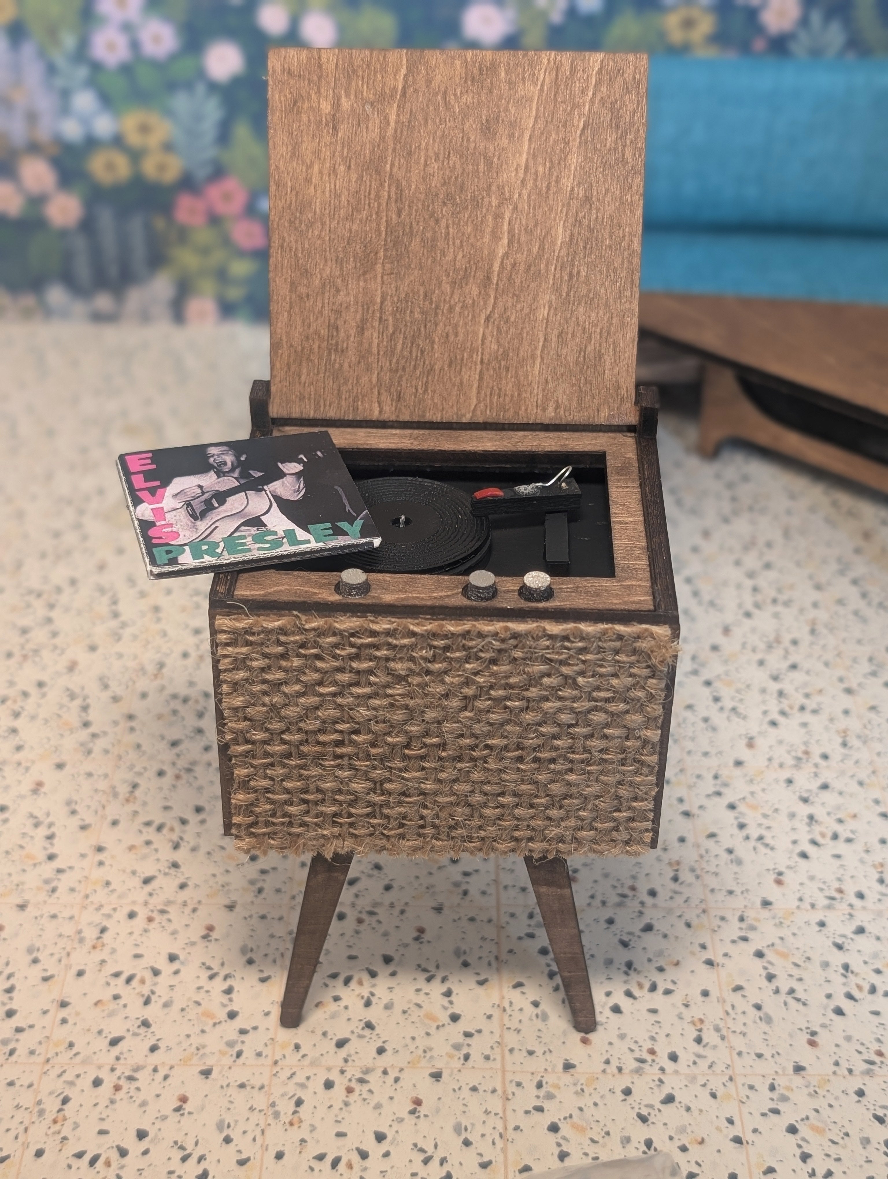 Mid Century Modern (MCM) Record Player Vintage-Inspired , Retro 1:12 Scale