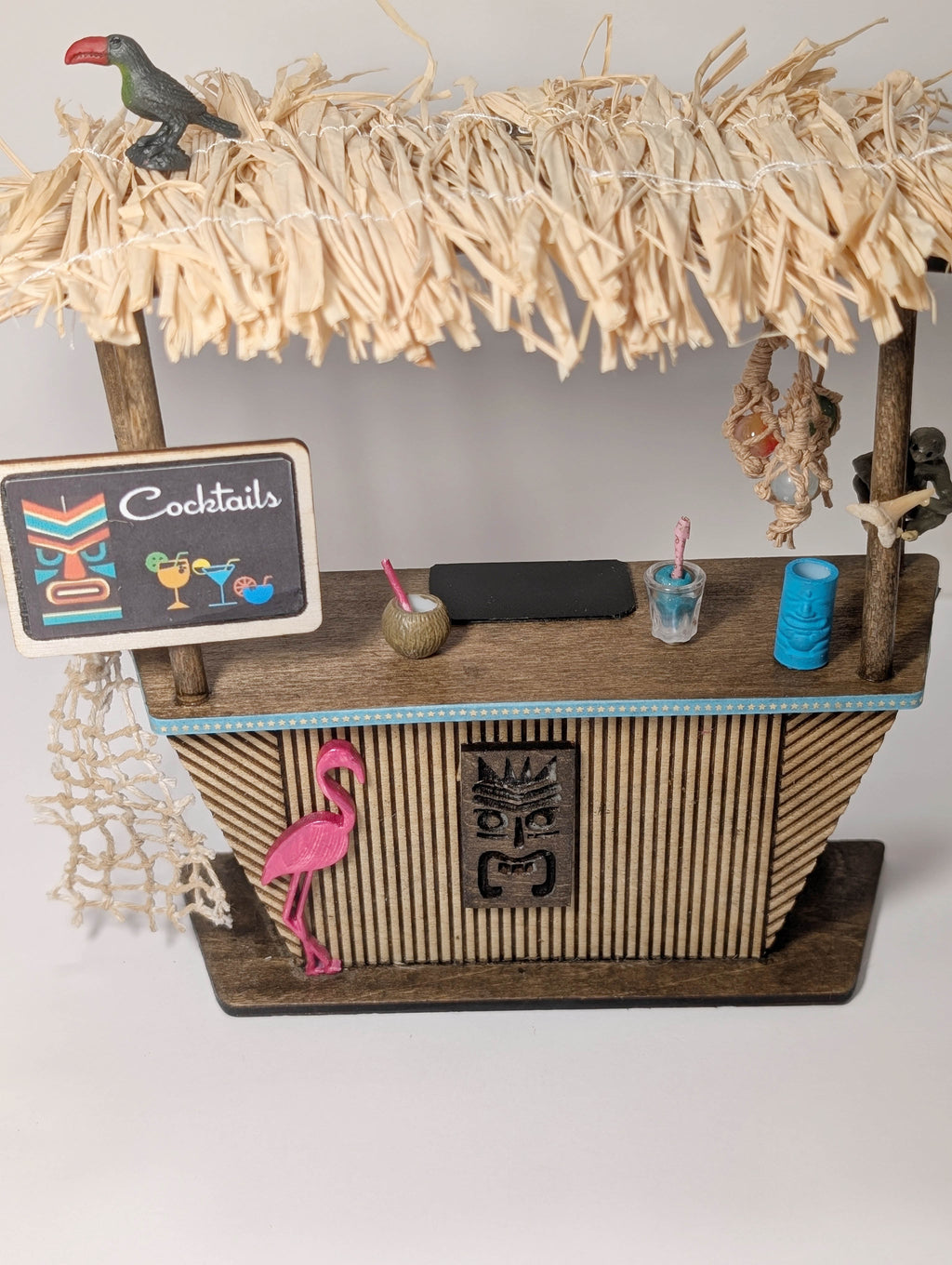 Miniature Tiki Bar Dollhouse, 1/12 Scale Decorated Tiki Bar